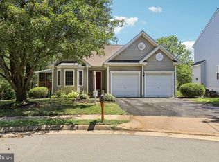 516 Camdent Cir, Warrenton, VA 20186