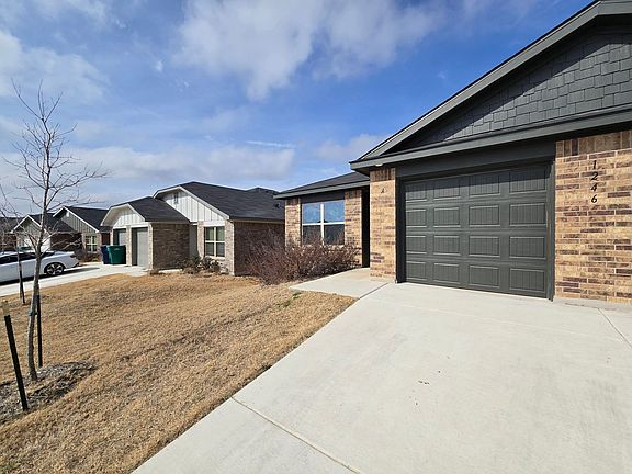 2nd image of 1246 Lehmann Dr #A/b