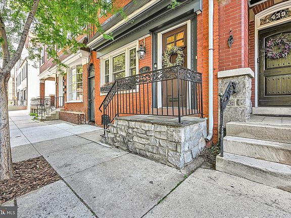 4th image of 441 N Queen St