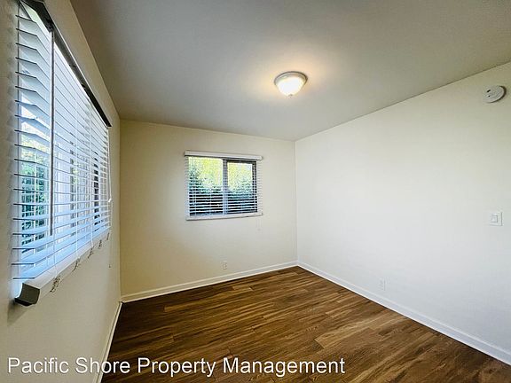 5th image of 7611 Lexington Ave APT 8