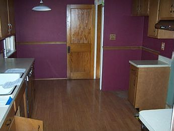 3rd image of 2409 Crosby St