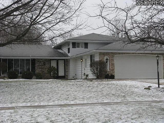 14961 Sherwood Dr photo 1