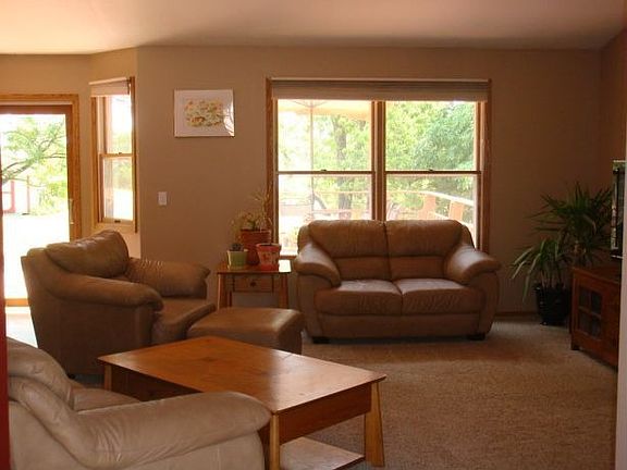 New Carpet in Living Rm