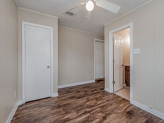 2nd image of 302 Bolton Ave