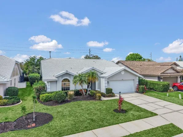 6409 Stone River Rd, Bradenton, FL 34203