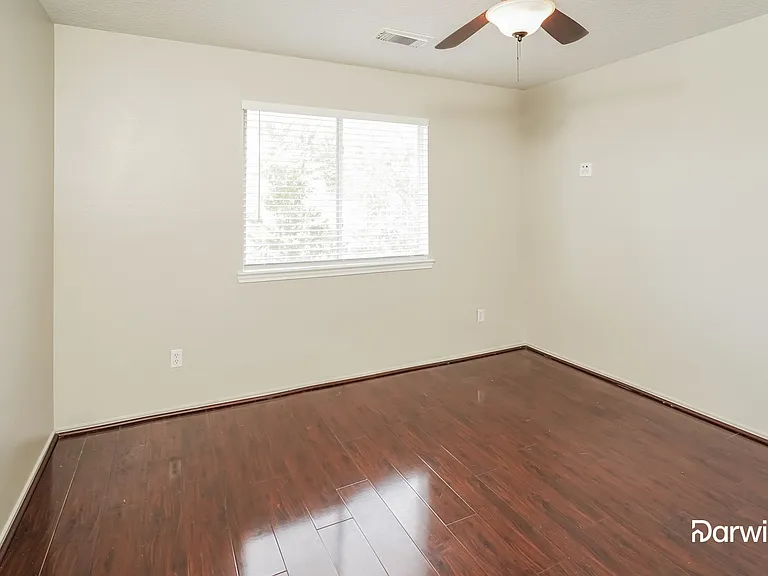 21907 Hemlock Park Dr — Photo 12