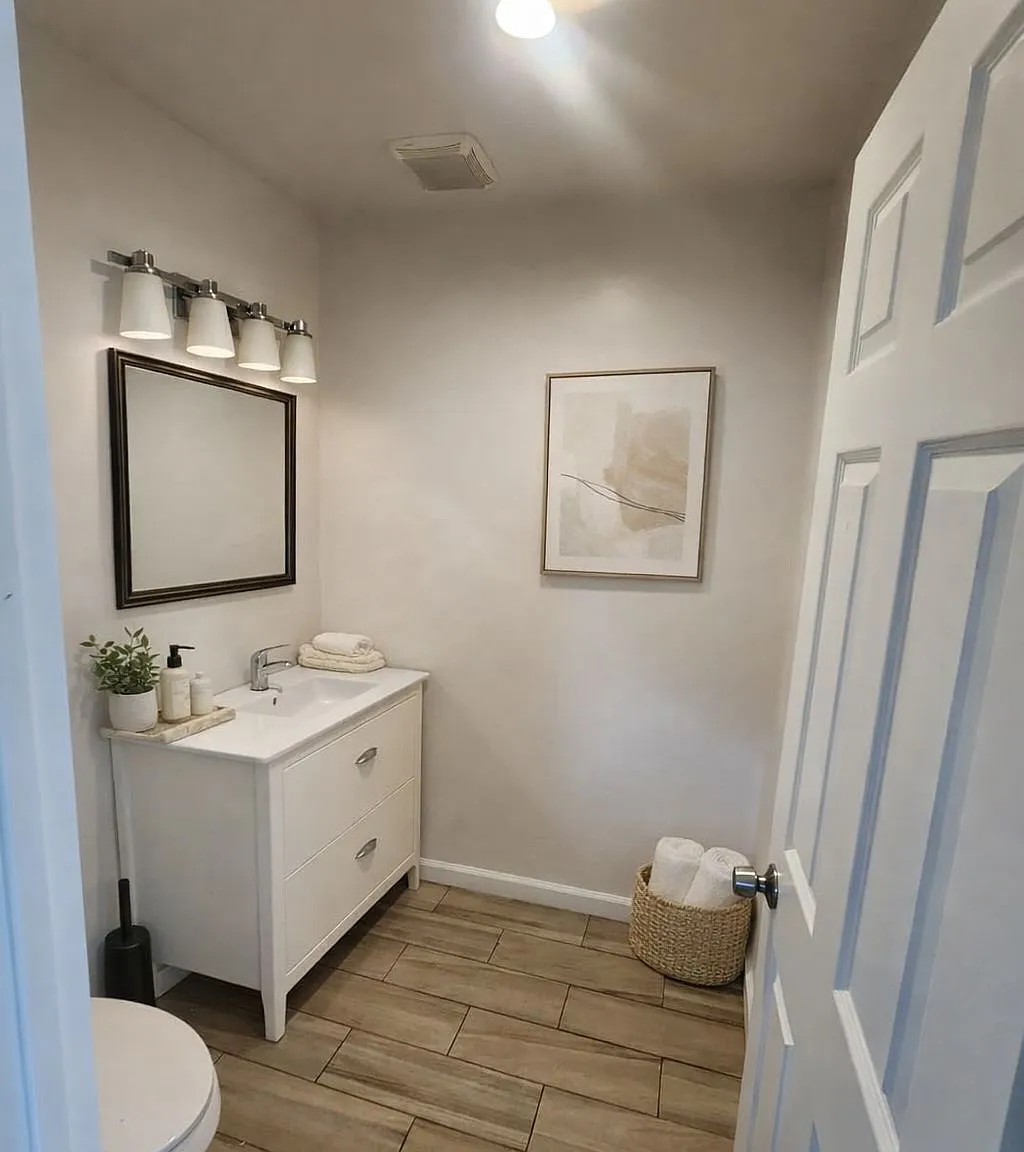 3 bed, 2.5 bath, 1800 sqft, $3,850 — Photo 2
