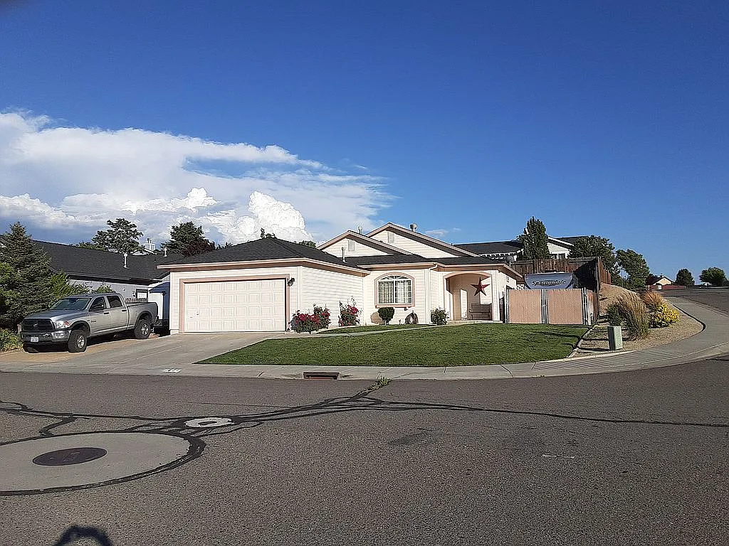 871 Valley Crest Dr photo 1