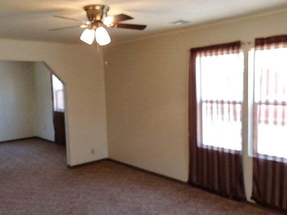 5th image of 220 W Cedar Ave