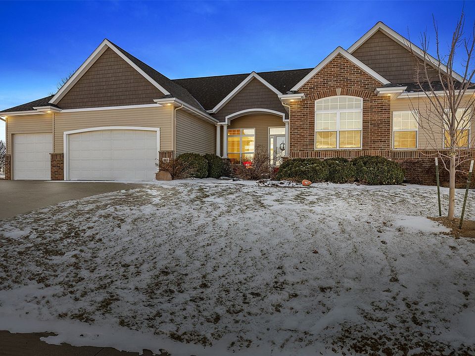 1st image of 965 Quarry Oak Dr