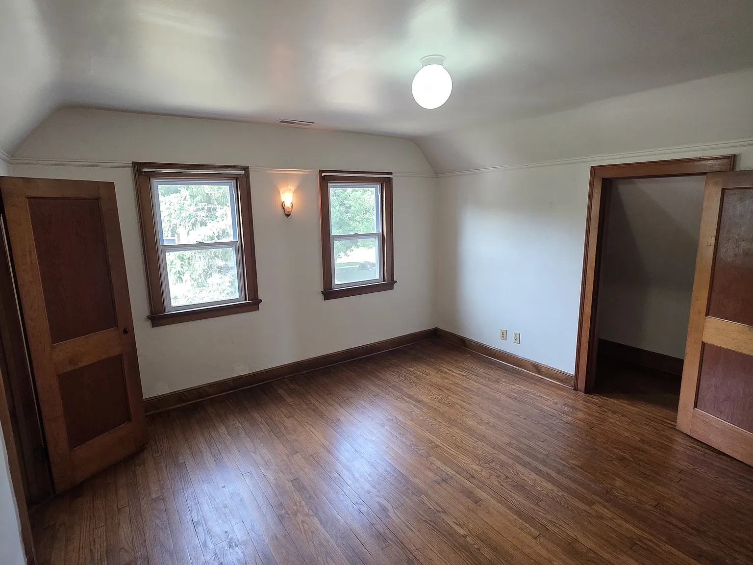3 bed, 2.5 bath, 2664 sqft, $1,100 — Photo 3