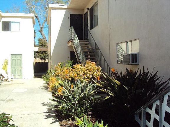 3rd image of 3030 Monroe Ave #1