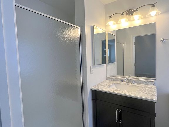 4th image of 4123 Brown Bark Cir