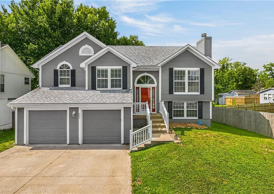 1st image of 303 Crystal Dr