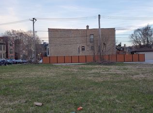 421 E 43rd St, Chicago, IL 60653
