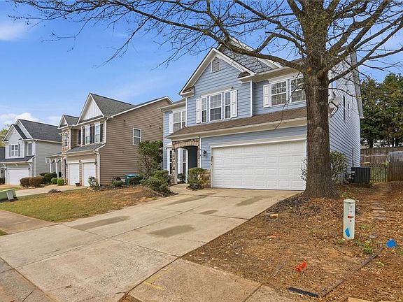 3rd image of 507 Waterfall Dr
