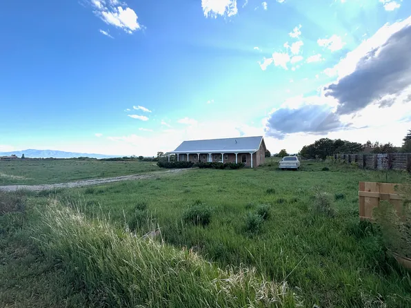 (undisclosed Address), Arroyo Seco, NM 87514