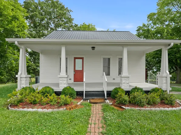 1214 Woodard Reid Rd, Springfield, TN 37172