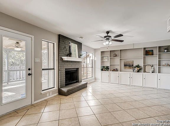 2nd image of 21123 Malibu Colony