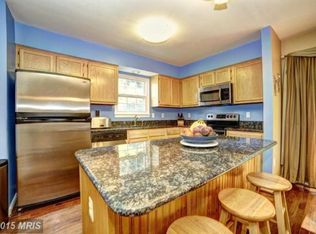 1227 Martha Greenleaf Dr, Crofton, MD 21114