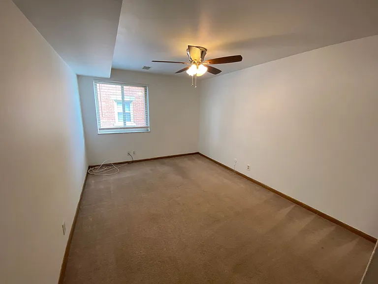Summit St 1770 1770 — Photo 14