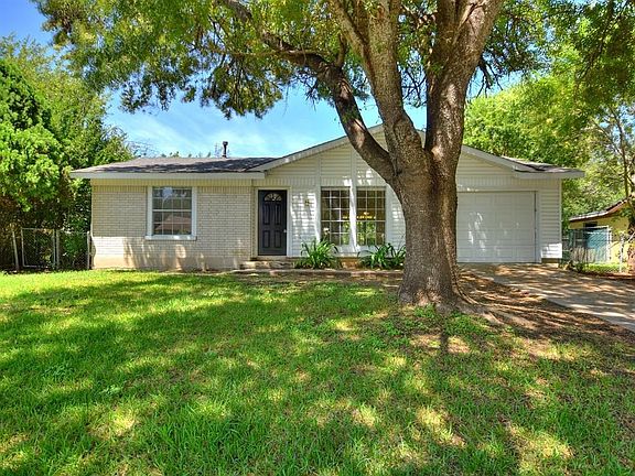 2nd image of 1604 Parkside Cir