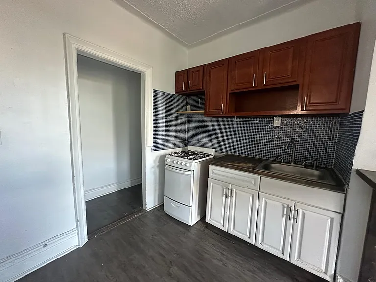 89-19 32nd Ave #1D — Photo 5