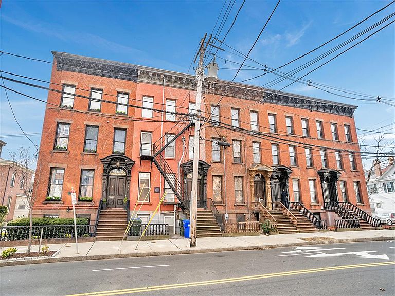 42 Trumbull Street Apartment Rentals New Haven, CT Zillow