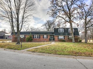 128 Par Ln, Carl Junction, MO 64834