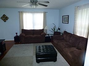 5th image of 1614 Taylor St