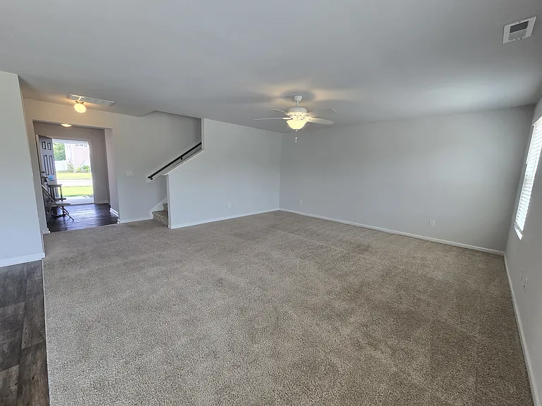 129 Maple Tree Ln — Photo 15
