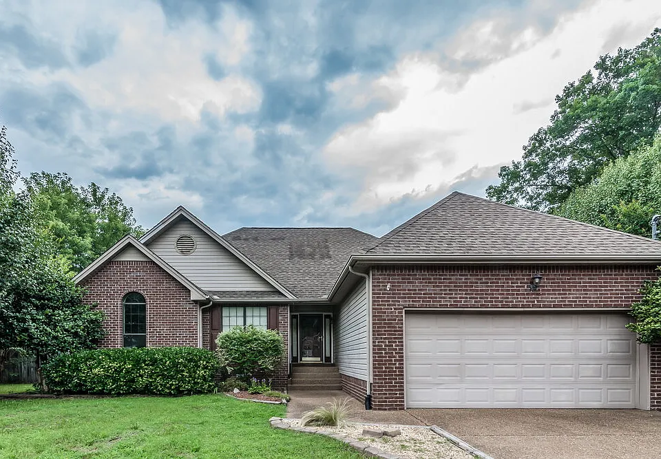 3625 Applewood Ln