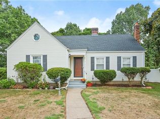 33 Summit Rd, Hamden, CT 06514