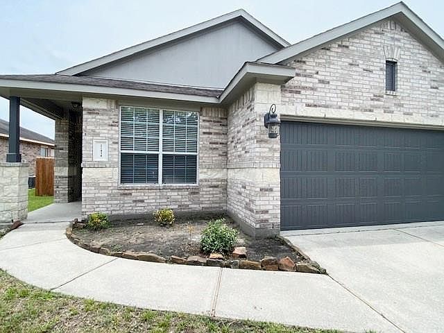 1st image of 21434 Naples Hollow Ln