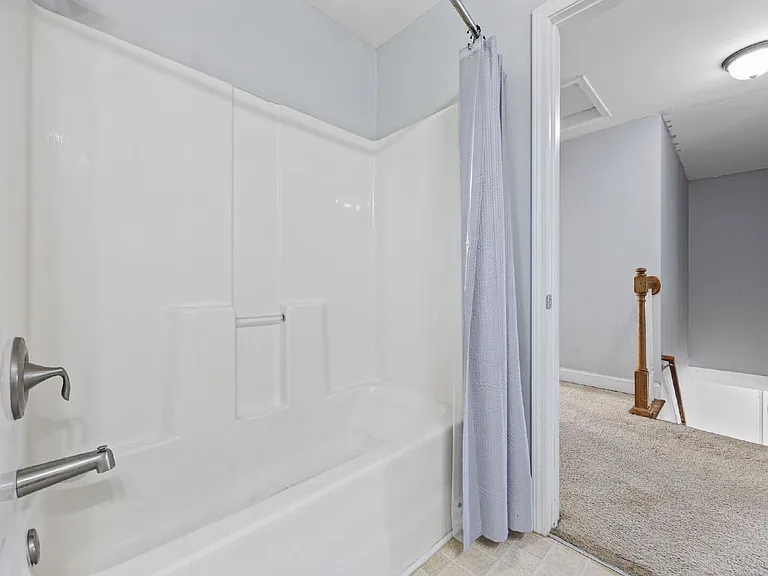 190 Hamilton Way — Photo 27