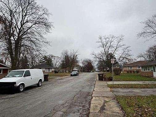 5th image of 147 Nashua St