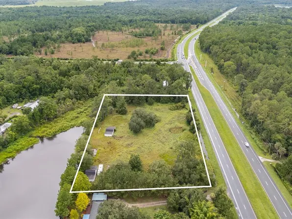 205 NW Highway 441, Micanopy, FL 32667
