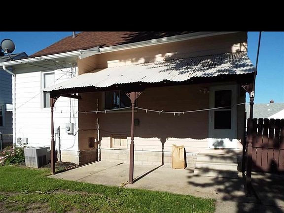 4th image of 23162 Brittany Ave