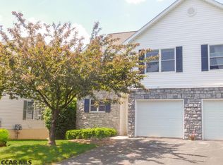 121 Washington Pl, State College, PA 16801