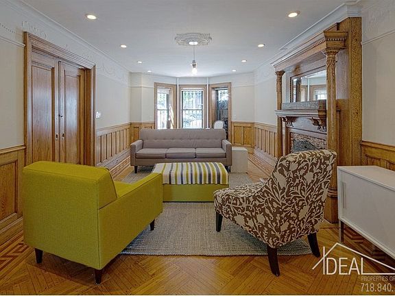 4th image of 381 Sterling Pl #A