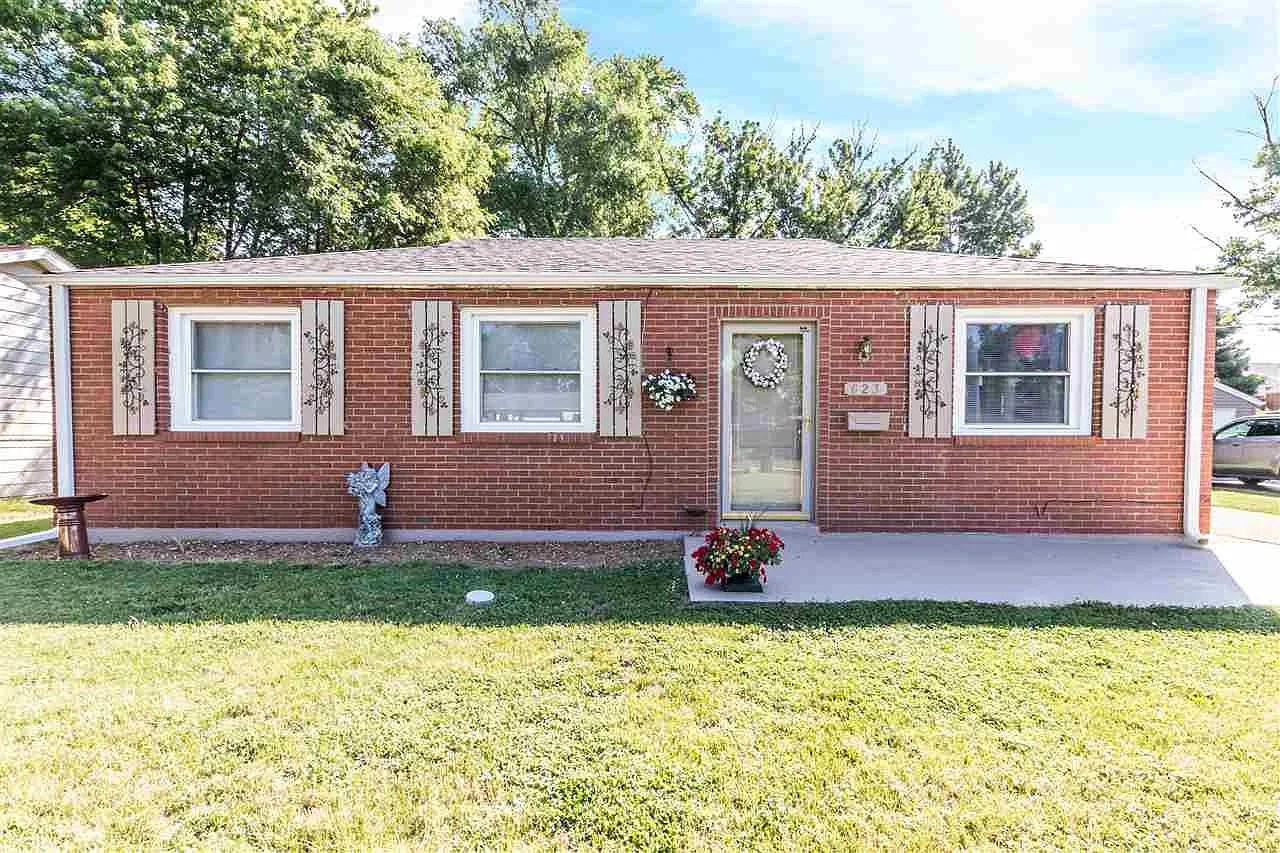 623 Sangamon Rd photo 1