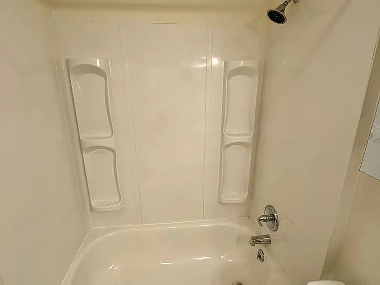 212 North Highland Avenue — Photo 12