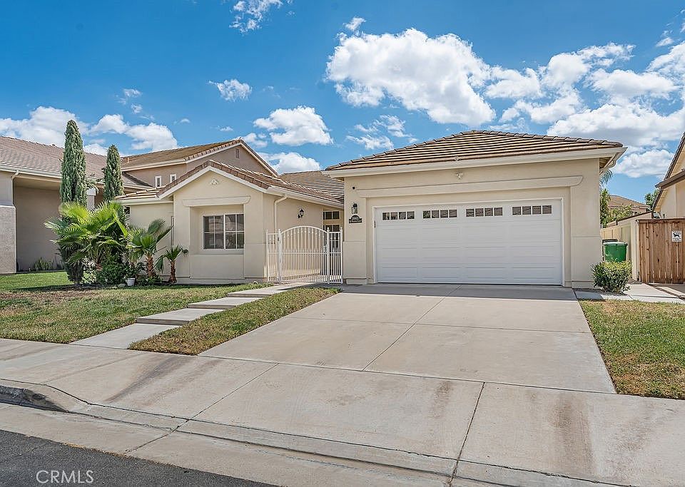 1st image of 39865 De Vendome Ct