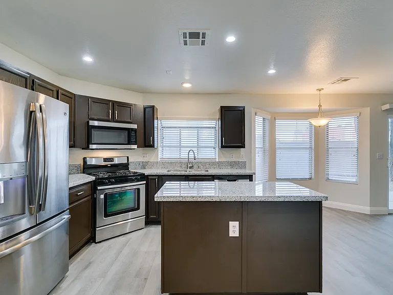 1738 Toltec Cir — Photo 28