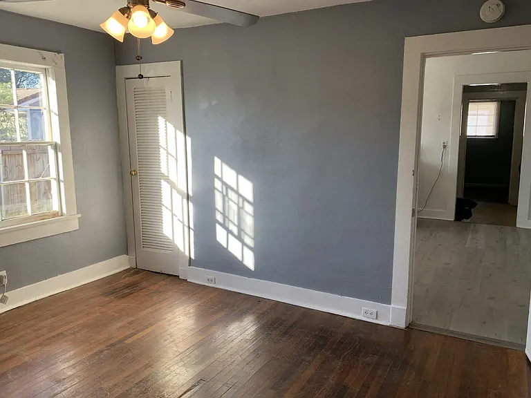 451 Oak Ave — Photo 8