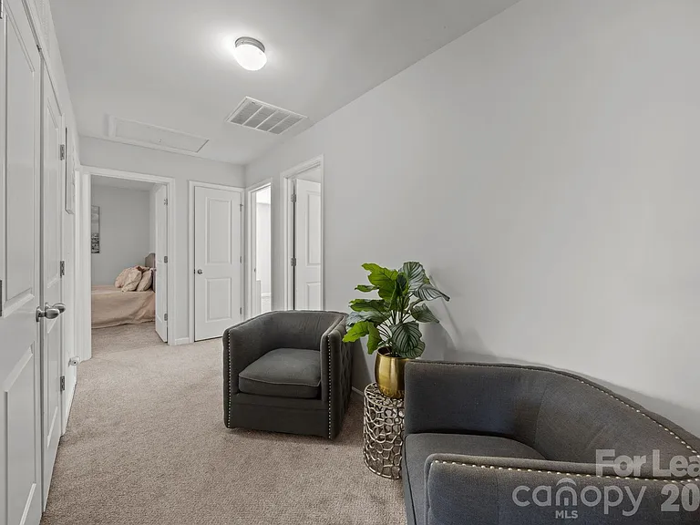 2707 Hunters Moon Ln — Photo 24