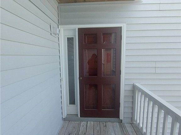 2nd image of 300 Waterdown Dr APT 8