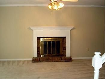 3rd image of 19 Water Oak Ln