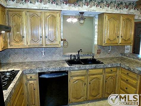 3rd image of 3109 Old Orchard Ln
