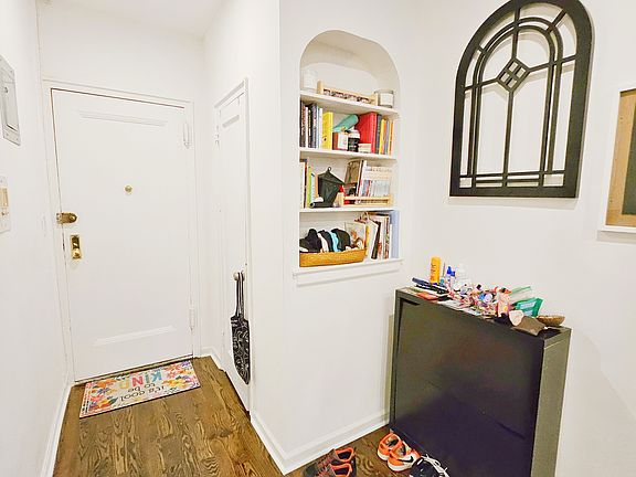 5th image of 30-06 29th St #2